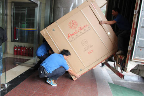 东丰钢琴贵重工艺品无忧运